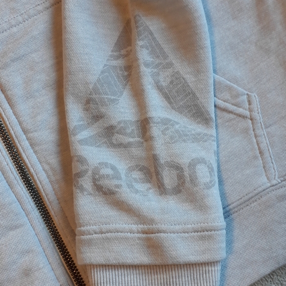 Reebok Hoodie - Picture 2 of 3